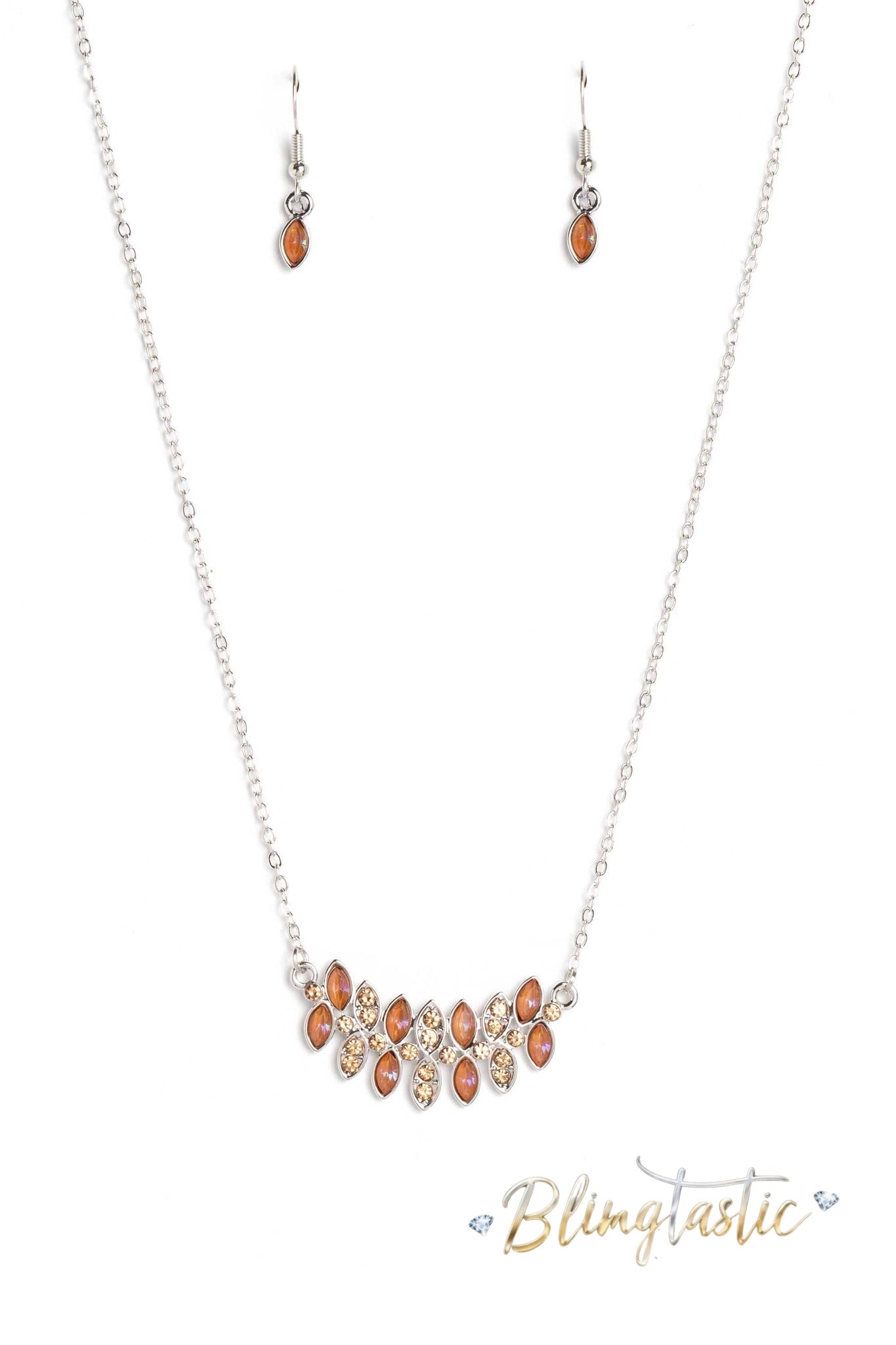 Lustrous Laurels - Brown