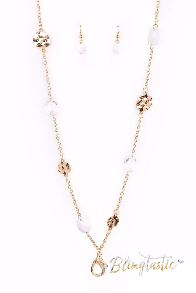 Glossy Glamorous - White