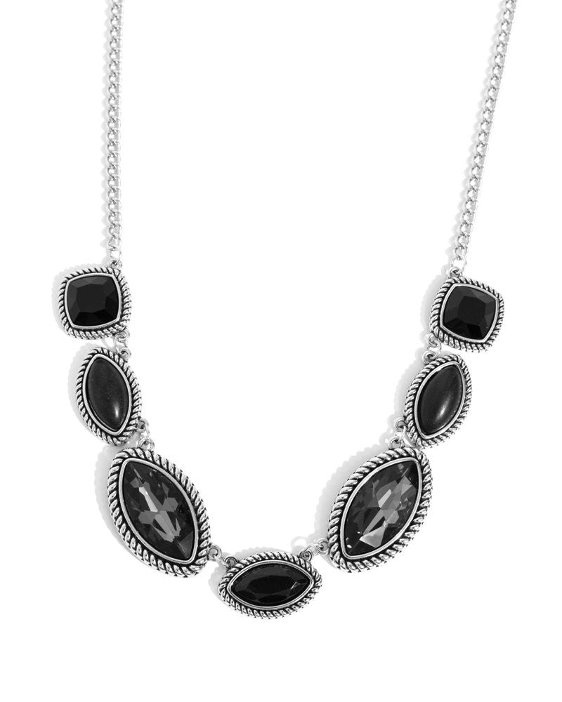 Regally Roped - Black