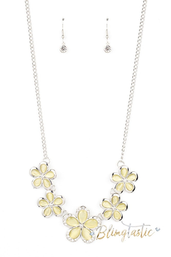 Garden Daydream - Yellow