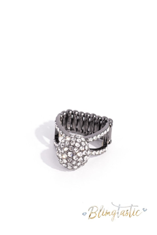 Polished Pageant - Black