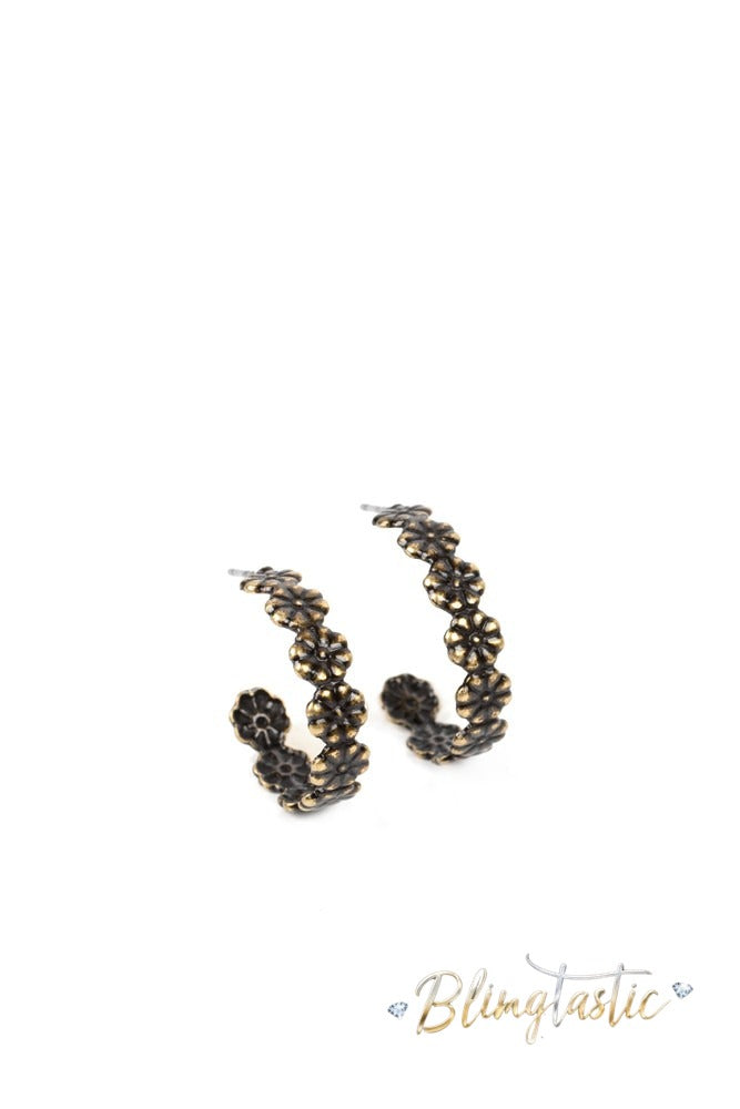 Floral Fad - Brass