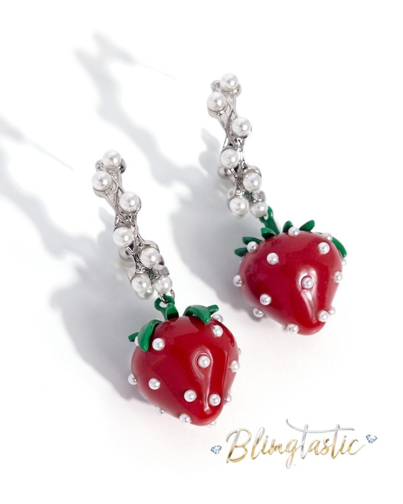 Strawberry Picnic - Red