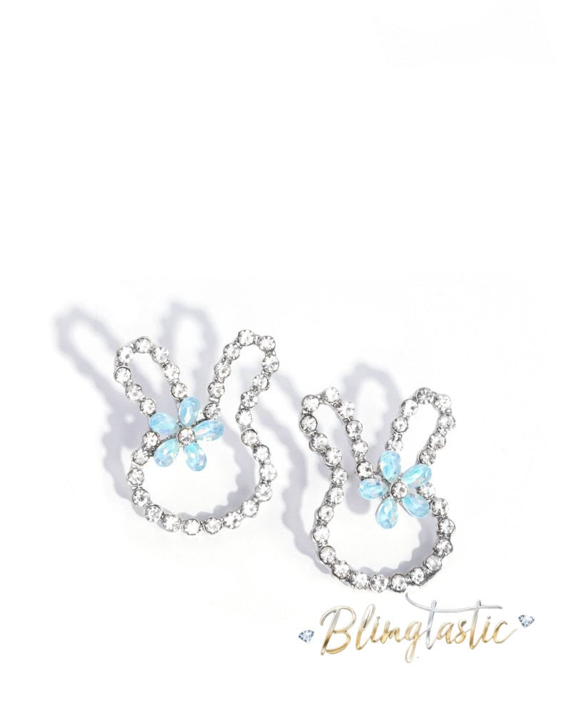 Bunny Backdrop - Blue