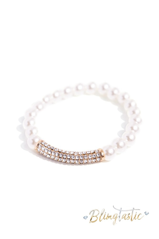 Elegance Embodied - Gold