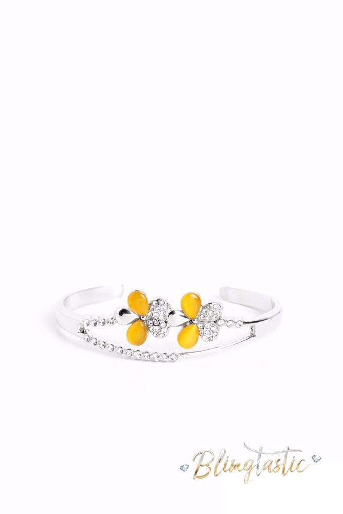 Broadway Stage - Yellow
