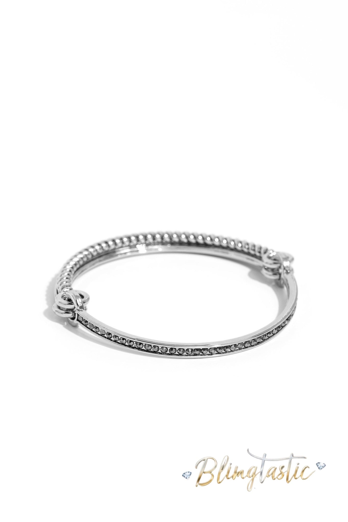 Thrilling Texture - Silver