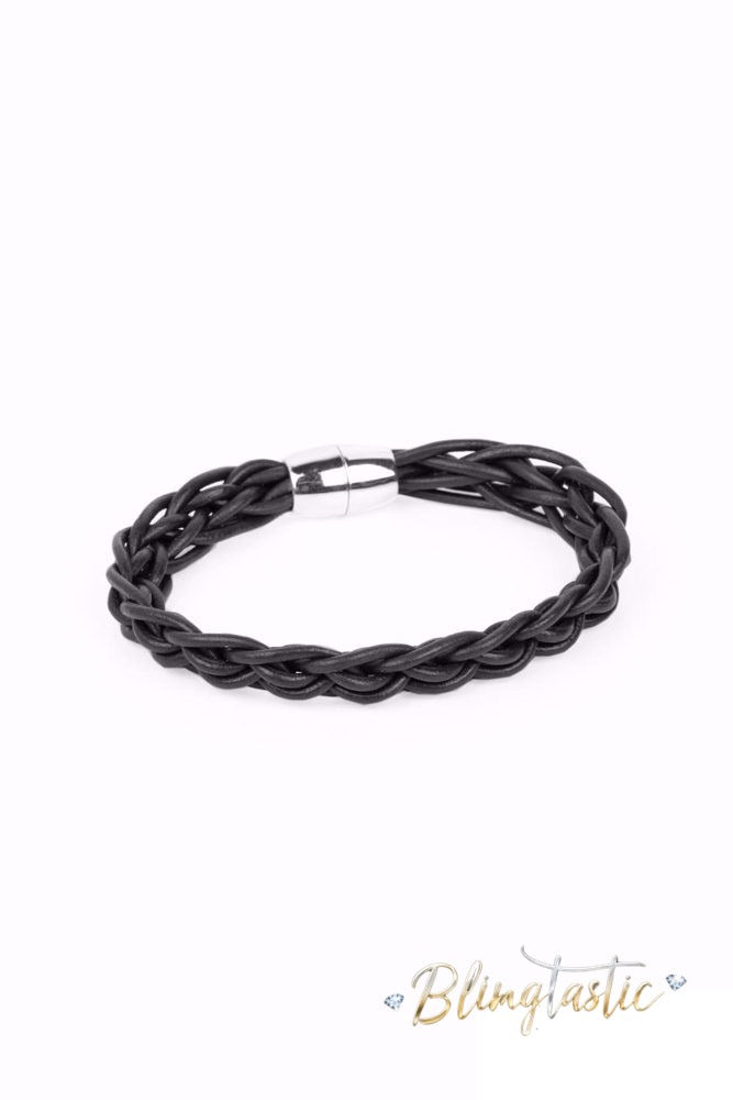 Cattle Ranch - Black