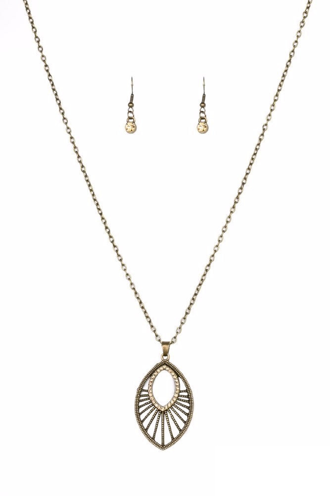 Court Couture - Brass