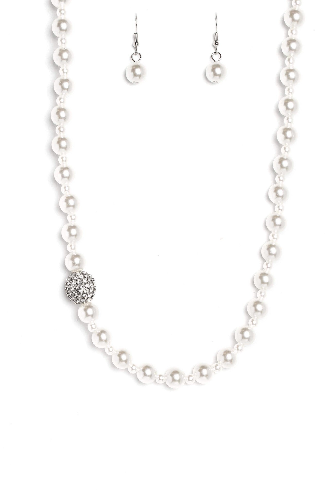 Countess Chic - White