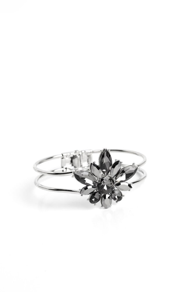 Chic Corsage - Silver